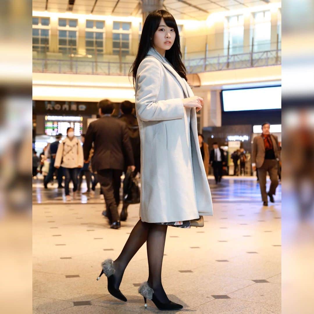 千倉里菜のインスタグラム：「GWなので、お出かけ気分な写真を #東京駅 . 今は東京駅こんなに人居ないんだろうな🤔 . . . _ #gw #東京 #tokyo #東京観光 #fashion #お出かけ #したい！」
