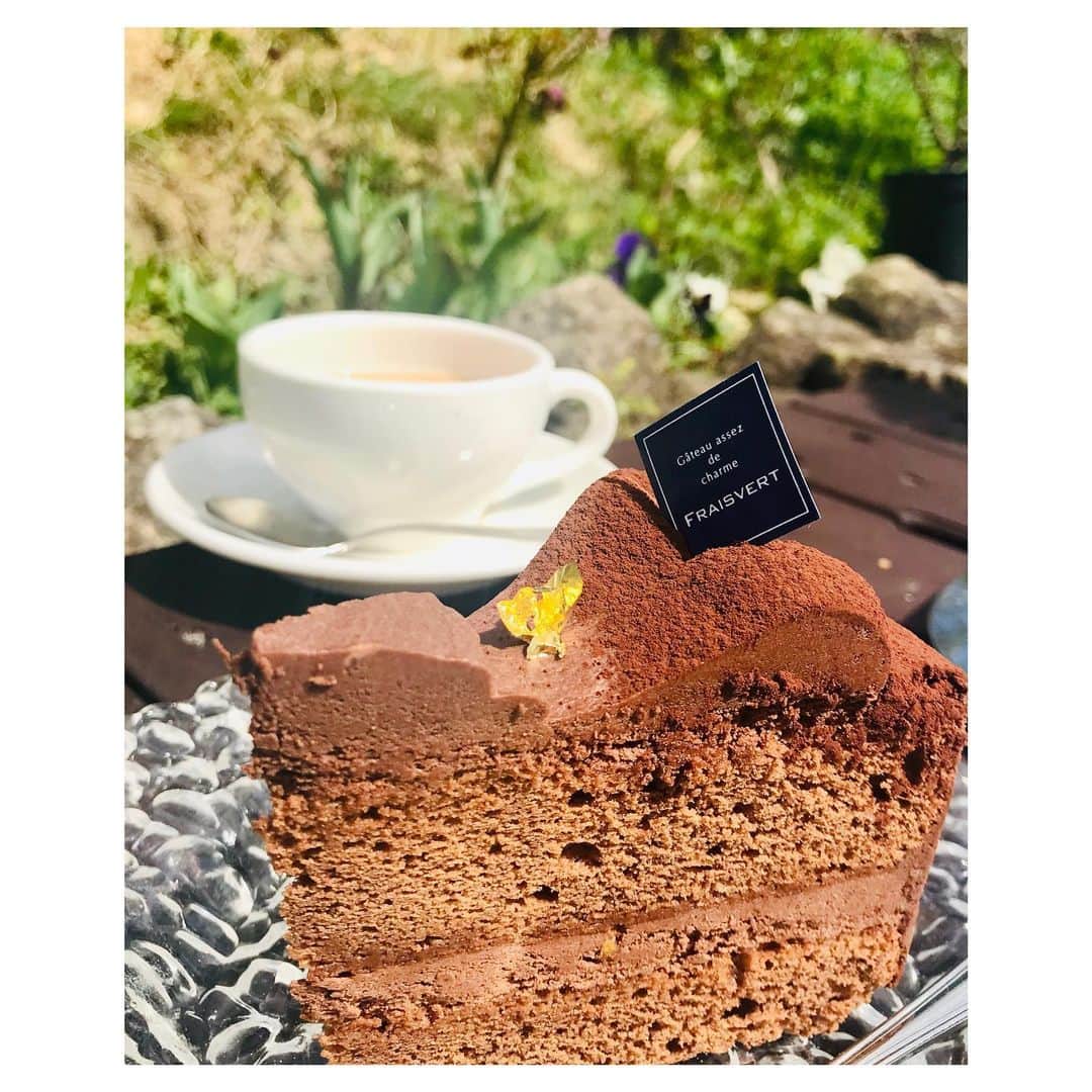 山田優依のグルメインスタ