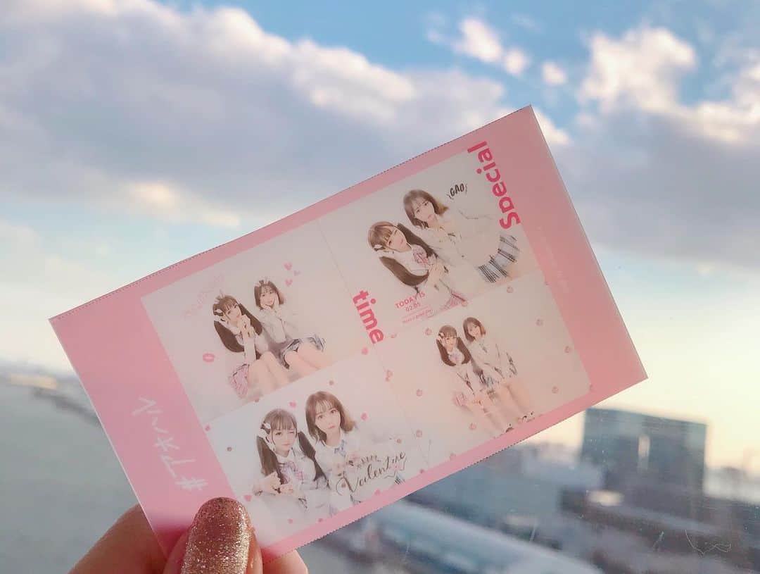 Chikako千佳子さんのインスタグラム写真 - (Chikako千佳子Instagram)「双子は無敵۹(･༥･´)و ̑̑ #プリクラ　#韓国制服」5月3日 15時02分 - cindychikako