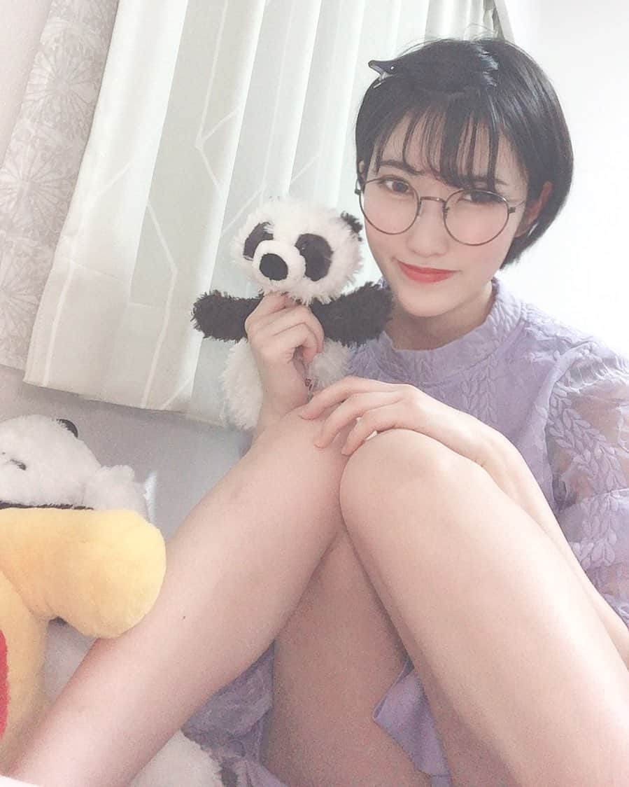 東条蒼のインスタグラム：「＊ ・ ・ 今日のインスタライブ、 なかなかたのしかった笑笑 ・ ・ ありがとね♡ ・ ・ いゃ、またやりましょ。 ・ ・ あつ森もね、またやりましょ。 ・ ・ 明日もステキな一日になりますように。 ・ ・ おやすみなさい。 ・ ・ #紫 #ワンピース #古着 #パンダ #やわもち #アイス ・ ・ ・ ・ #東条蒼 #クルーズグループ #セクシー女優 #av女優 #眼鏡 #黒髪 #ショート #followｍe #following #japan #girl #photooftheday #tagsforlikes #instalike  #台湾 #香港 #粉我 #拍照 #照片 #人像攝影」