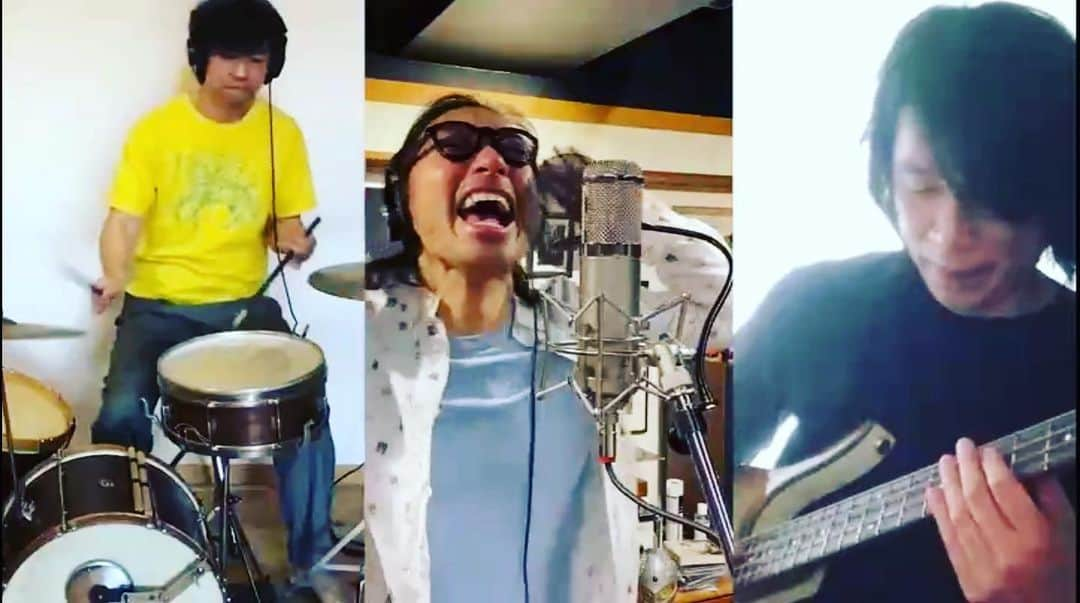 トータス松本のインスタグラム：「はい！ ウルフルズの新曲、YouTubeにあげました。 かつてこれほど「歌を作りたい」と思ったことはない。そんな今日この頃です。 「タタカエブリバディ」という歌です。 聴いてみてください。  https://m.youtube.com/watch?v=zzfSNXvUMxw #ウルフルズ #タタカエブリバディ #新曲」