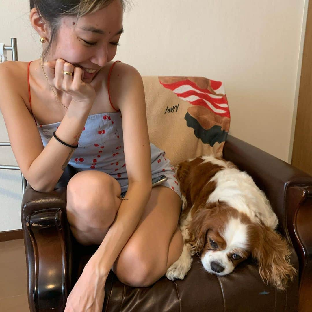 UlalaGirlさんのインスタグラム写真 - (UlalaGirlInstagram)「🐶♥️💁🏻‍♀️ Bye Christy for a while」5月3日 20時22分 - ulalagirl