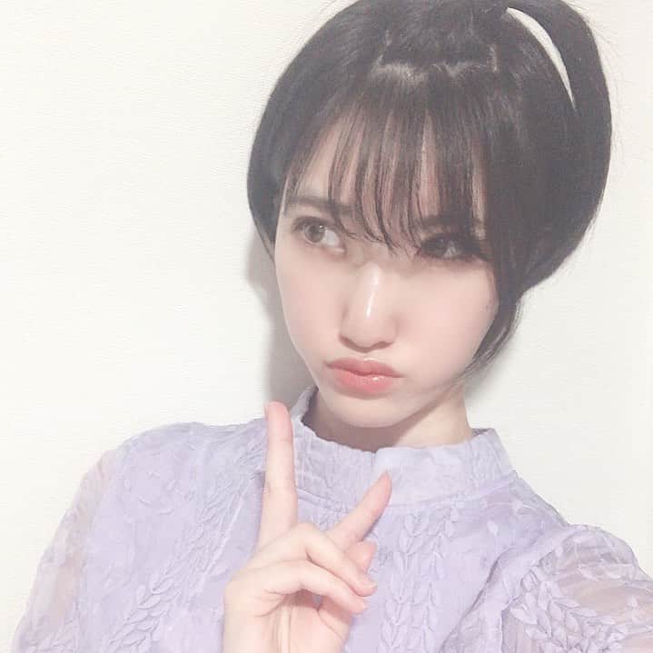 東条蒼のインスタグラム：「＊ ・ ・ おんぷちゃんごっこ。 ・ ・ ・ GW☆二日目 ・ ・ 紫色のワンピースをきました。 三月に高円寺で買ったの。 ・ ・ 紫着ると、おんぷちゃんしたくなるよね💜💜 ・ ・ ぷりてぃうぃっちーおんぷっち！ ・ ・ 今日はいちごとラーメンを食べた。 ・ ・ 胃袋が喜んどるわ。 ・ ・ ・ #GW #紫 #おんぷちゃん #ちょんまげ ・ ・ ・ #東条蒼 #クルーズグループ #セクシー女優 #av女優 #眼鏡 #黒髪 #ショート #followｍe #following #japan #girl #photooftheday #tagsforlikes #instalike  #台湾 #香港 #粉我 #拍照 #照片 #人像攝影」