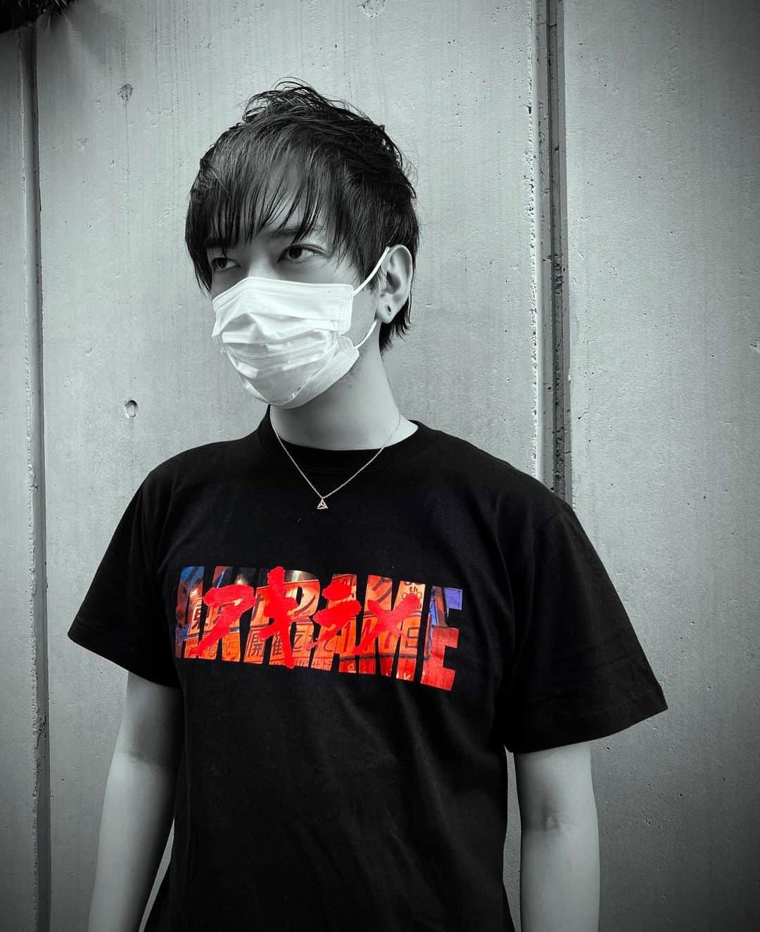 TeddyLoidのインスタグラム：「玄関にて #オシャレ時間 🏡」