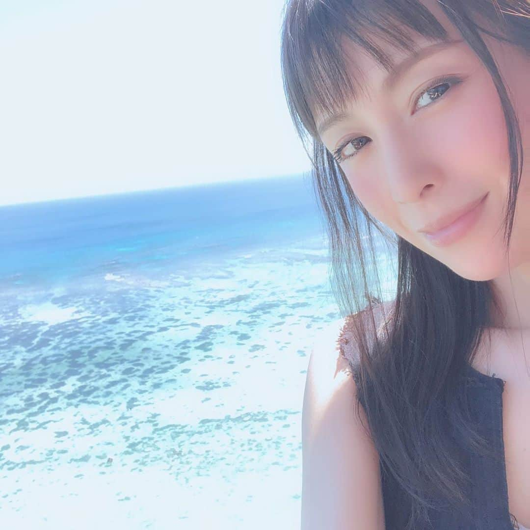 雛形あきこさんのインスタグラム写真 - (雛形あきこInstagram)「去年のグアム。また家族で行ける日が来ますように。 #グアム #家族旅行」5月3日 21時30分 - akiko_hinagata