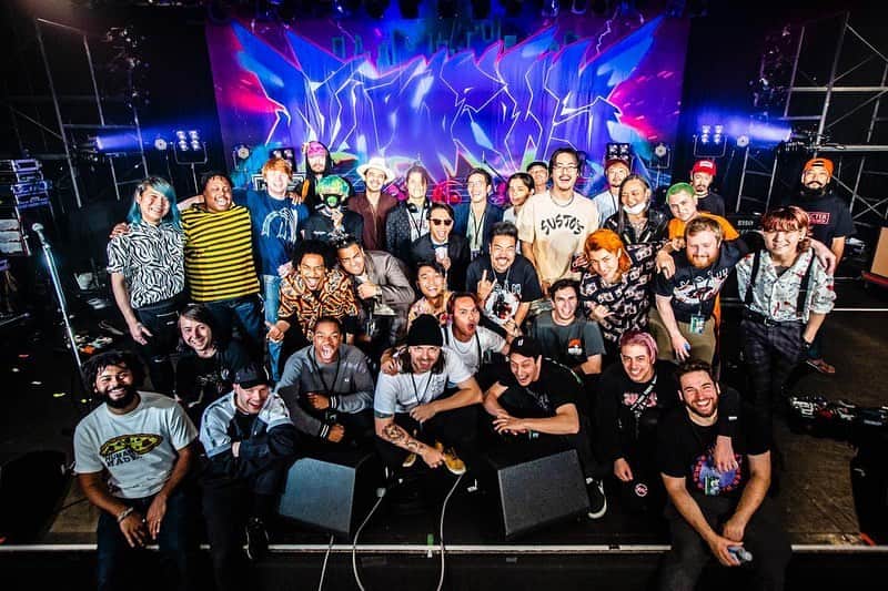 Crossfaithさんのインスタグラム写真 - (CrossfaithInstagram)「In the last couple of weeks, our life has drastically changed and never been off the stage this much amount of time.  Hope any of our songs can be your light in these strange days.  On the other hand, as you can imagine, these shows can’t be done without our crew and they’re facing an unexpected loss of income. To help, we’re currently working on something special which benefits our tour family.  We’ll announce it fairly soon. Stay tuned!」5月3日 21時30分 - crossfaithjapan