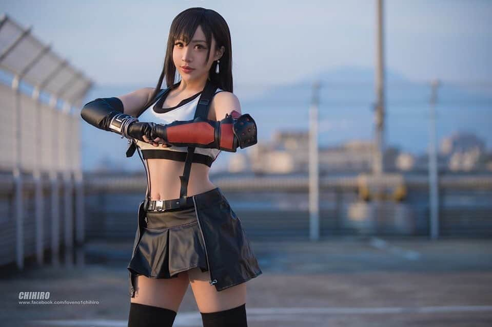 千尋さんのインスタグラム写真 - (千尋Instagram)「Today is Tifa's birthday//// Happy Birthday !!! If you want to get this set of photos you can subscribe Past VIP Tier to obtain ❤️ #ff7remake #finalfantasy7remake #finalfantasy #cosplay #cosplayer #tifa #tifacosplay #tifalockhart #tifalockhartcosplay #ファイナルファンタジー7リメイク #squareenix」5月3日 22時21分 - chihiro_chang