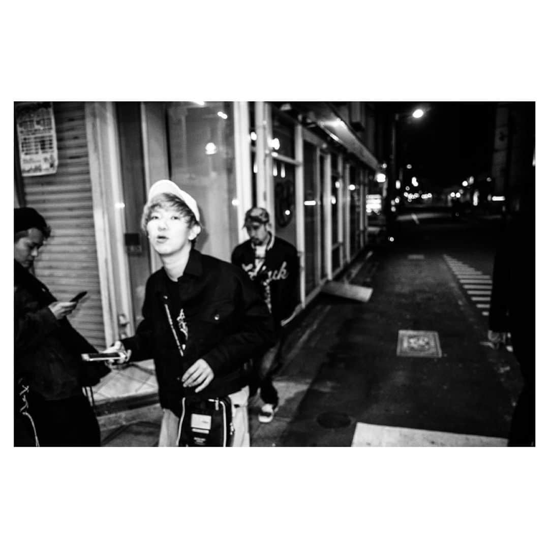 のインスタグラム：「いつぞやの私。（2019.04.18 大阪）#多分 #酔 @cazrowaoki」
