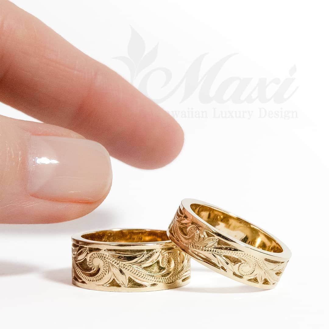 Maxi Hawaiian Jewelryさんのインスタグラム写真 - (Maxi Hawaiian JewelryInstagram)「Raised rings 6mm and 8mm width engraved Hawaiian traditional design🌺🌊🌴🤙✨ #maxi #maxihawaiianjewelry #hawaiianjewelry #hawaiianheirloom #engraving #hawaii #hawaiian #ring #マキシ #マキシハワイアンジュエリー #ハワイアンジュエリー #ハワイ #ハワイアン #リング #指輪」5月3日 23時52分 - maxi_japan_official