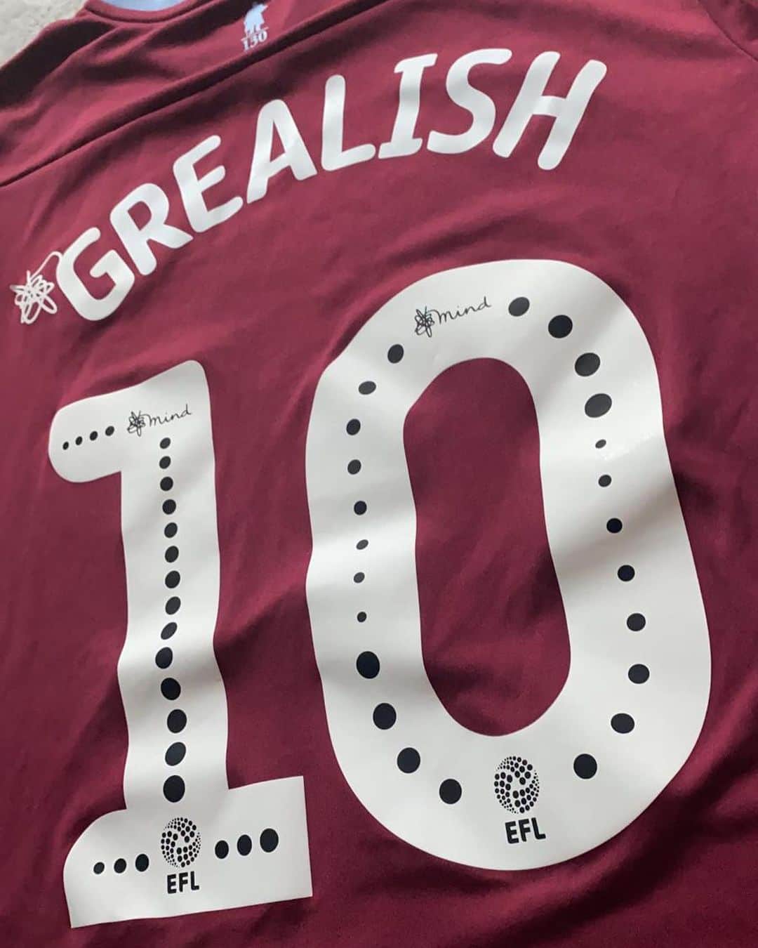 ジャック・グリーリッシュのインスタグラム：「I want to thank every single person that entered the raffle! 3,615 of you donated. Incredible. Together we have managed to raise £55,335 for @nhscharitiestogether!  I wish I had a shirt for every person that donated because you all deserve one for your incredible generosity.  I’ve drawn the winner - James Roadley - Congratulations James! I’ll be in touch to arrange delivery of your shirt which I will personally sign for you!  Once again thank you to everyone who entered the raffle, your donations are going to help our NHS staff, volunteers and patients impacted by COVID-19.」