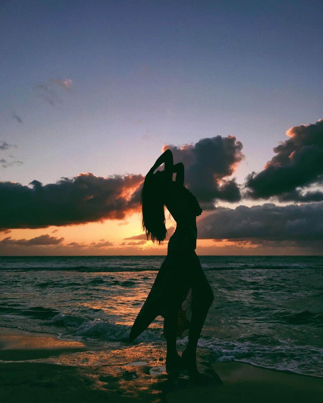 マリア・マーフィーのインスタグラム：「Lei Day in Hawai’i Nei 🌺」