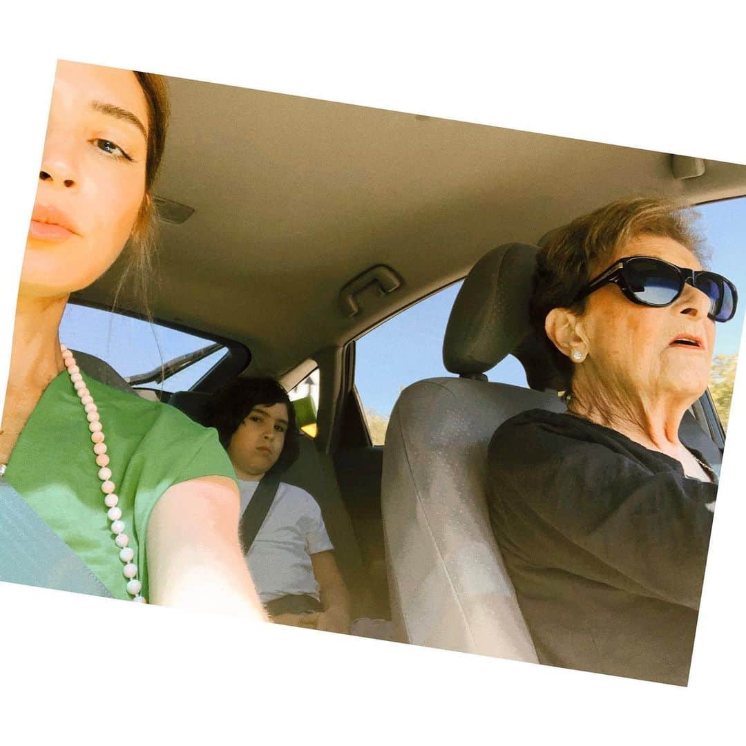 リード・モラノのインスタグラム：「Life with Nan.  HBD to the woman who made me so fresh. (I’m talking about what you call my trucker mouth, Dot) but if I’m fresh in any other ways, you definitely did that too.  #ilearnedfromthebest #nanisstillahotpieceofA #doinitwellsince1936」