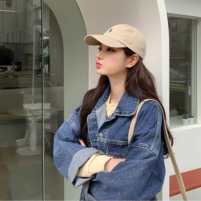 Chuuのインスタグラム：「오늘도 화이팅💙 #chuuseoul」