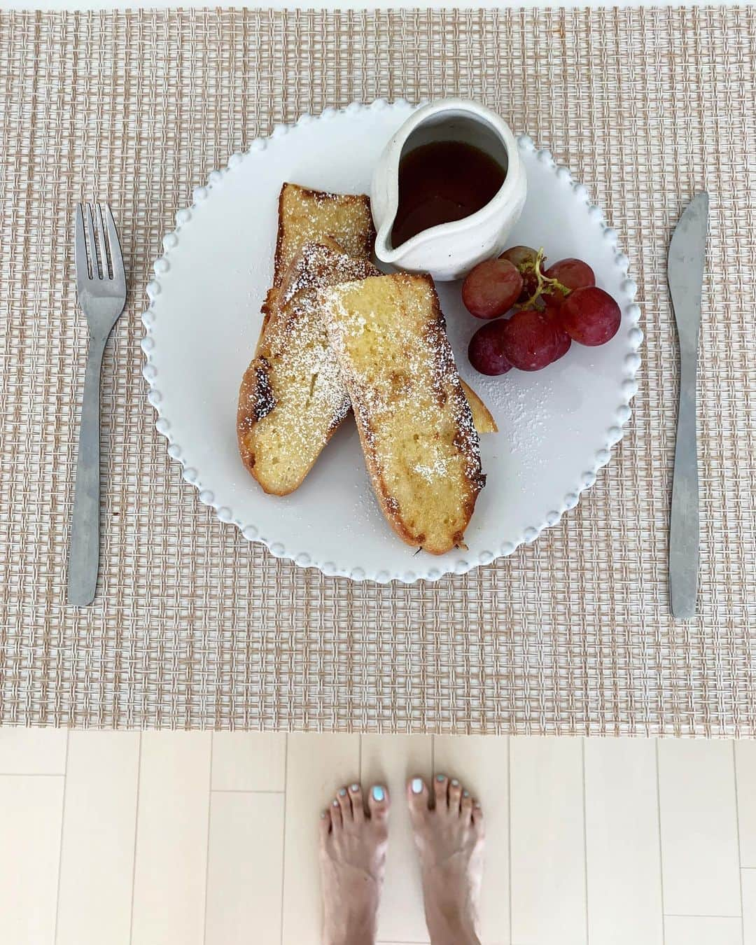 石井亜美さんのインスタグラム写真 - (石井亜美Instagram)「🍳 . サラベスのフレンチトーストが食べたいなぁ〜と ふと思ってフレンチトーストを作った朝🍴 . 楽天ROOMに載せているNijiiroの 米粉バケットで作ったのでグルテンフリーでヘルシー！ 砂糖はきび砂糖で😋 . 食べたいものがある時に、 どうやれば少しヘルシーになるかな？と 考えるクセを付けると、その過程も楽しい！！ #ハッピーダイエッター . . #フレンチトースト　#グルテンフリー  #米粉　#朝ごはん　#おうちカフェ　#おうち時間」5月4日 9時31分 - ami_ishii_