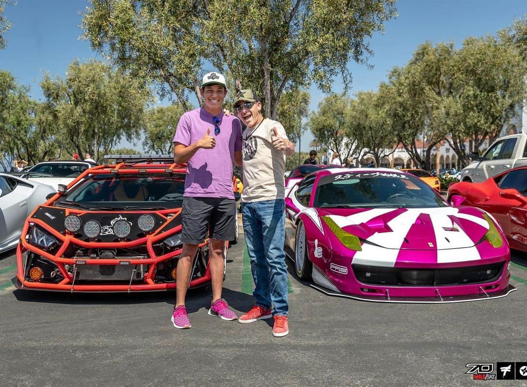 スティーブのインスタグラム：「What a fun time at @70milesaturday yesterday together with my son @the_kid012  It was great seeing @alex.choi again.  Missed not being with the old @dailydrivenexotics crew and of course @damonfryer @dave_dde too. Can’t believe it’s been a year since our awesome Japan trip!! Thanks to @iamted7 and @sorenswift  for some awesome pictures too!!」