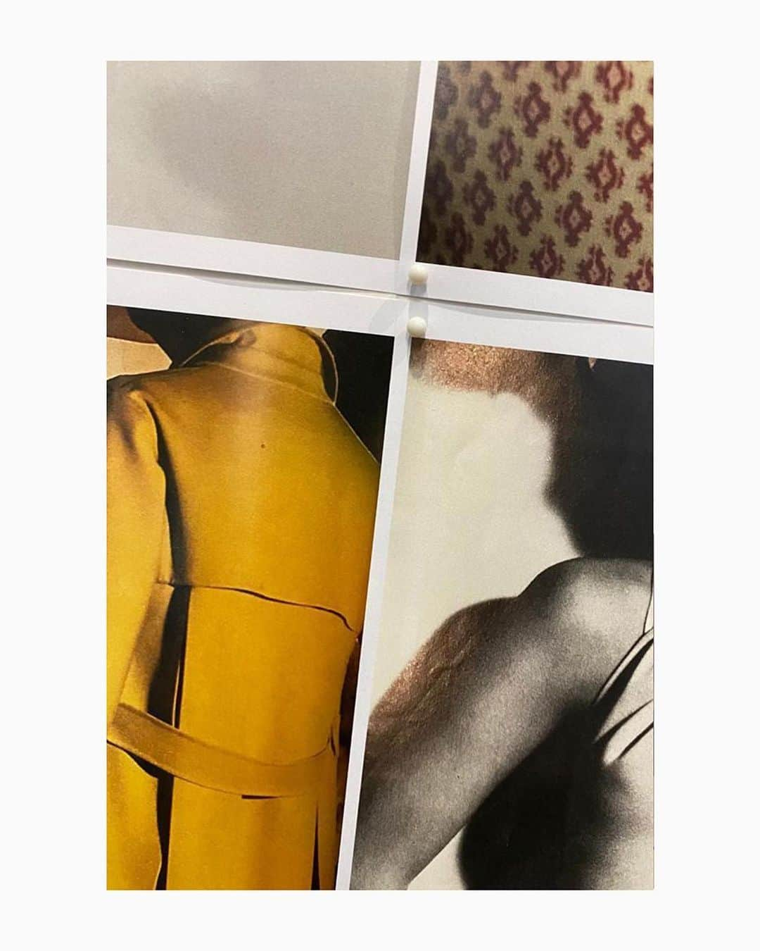 ヴィクトリアベッカムさんのインスタグラム写真 - (ヴィクトリアベッカムInstagram)「Hair tucks and trenches. One of my favourite moodboards from #VBSS20 x」5月4日 20時14分 - victoriabeckham