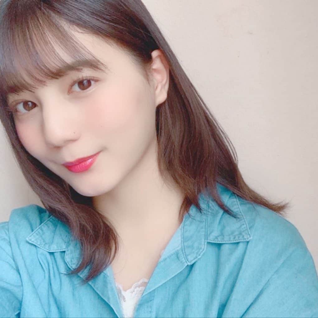 小坂菜緒ファンページのインスタグラム：「外は暖かいですね〜☀️ #日向坂46#日向坂 #小坂菜緒 #こさかな #hinatazaka46 #follow  #Instagood #like4like」