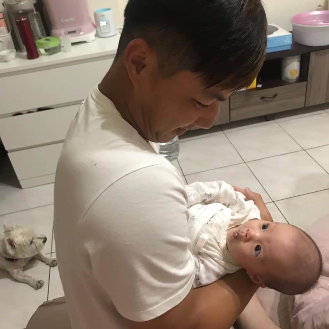 郭俊麟のインスタグラム：「チェリーです よろしくお願いします🤣」