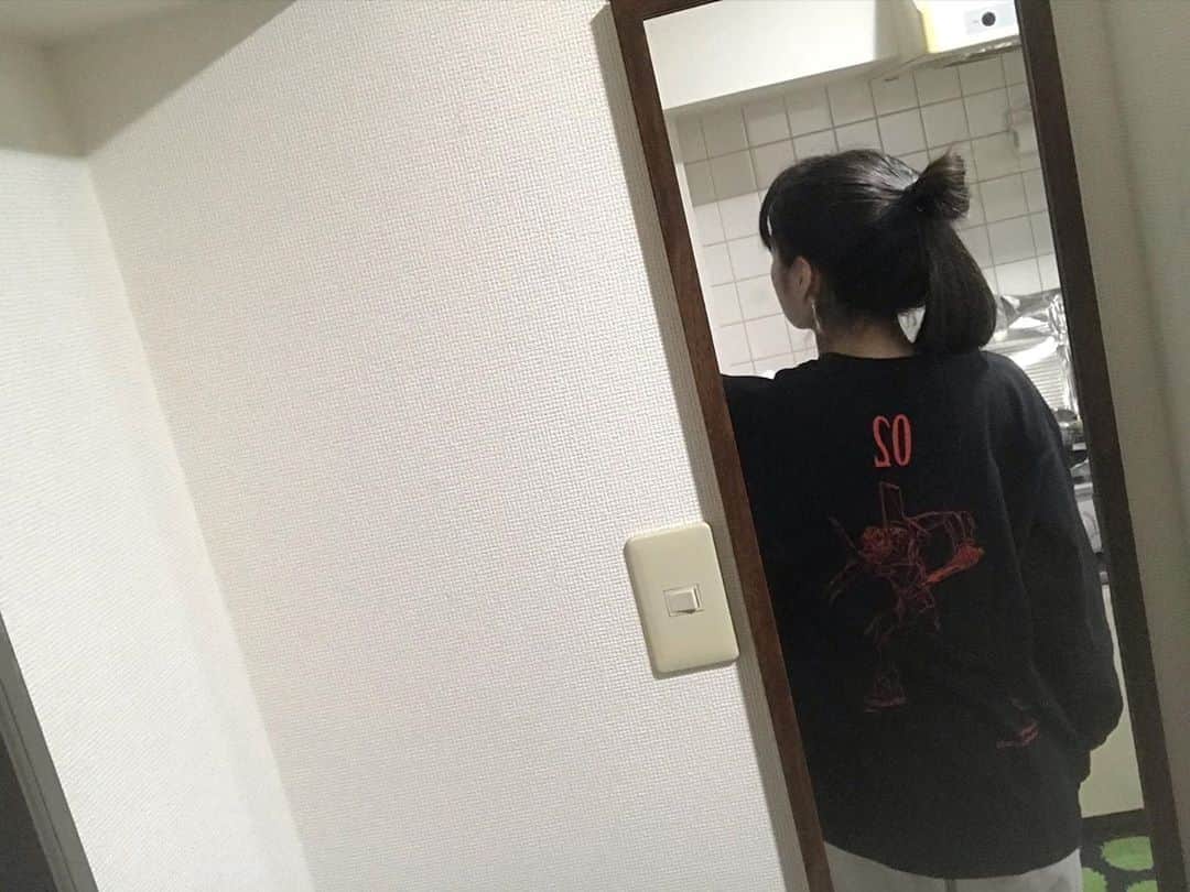 のインスタグラム：「#エヴァ弍号機パイロット式波アスカラングレー  のモノマネしてます」