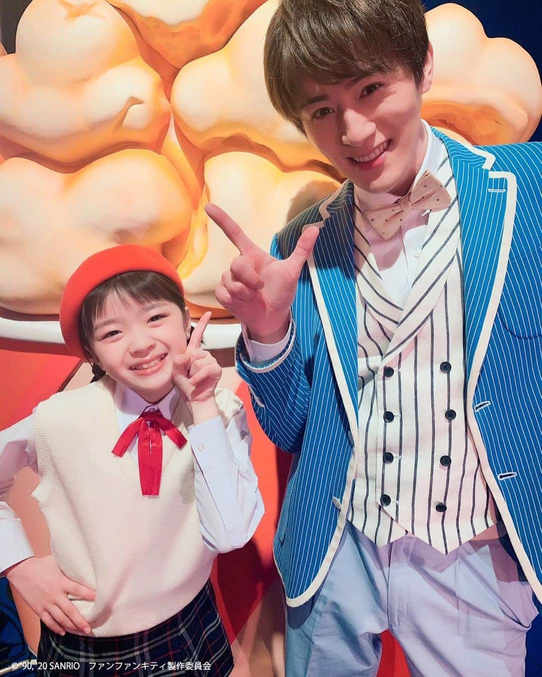 向山毅さんのインスタグラム写真 向山毅instagram ファンファンキティ 第５話ご覧下さりありがとうございました 今日もコメント沢山嬉しかったです パーティータイム を ダニエル 君 キティ ちゃん クロミ ちゃん シナモン 君 初めましての