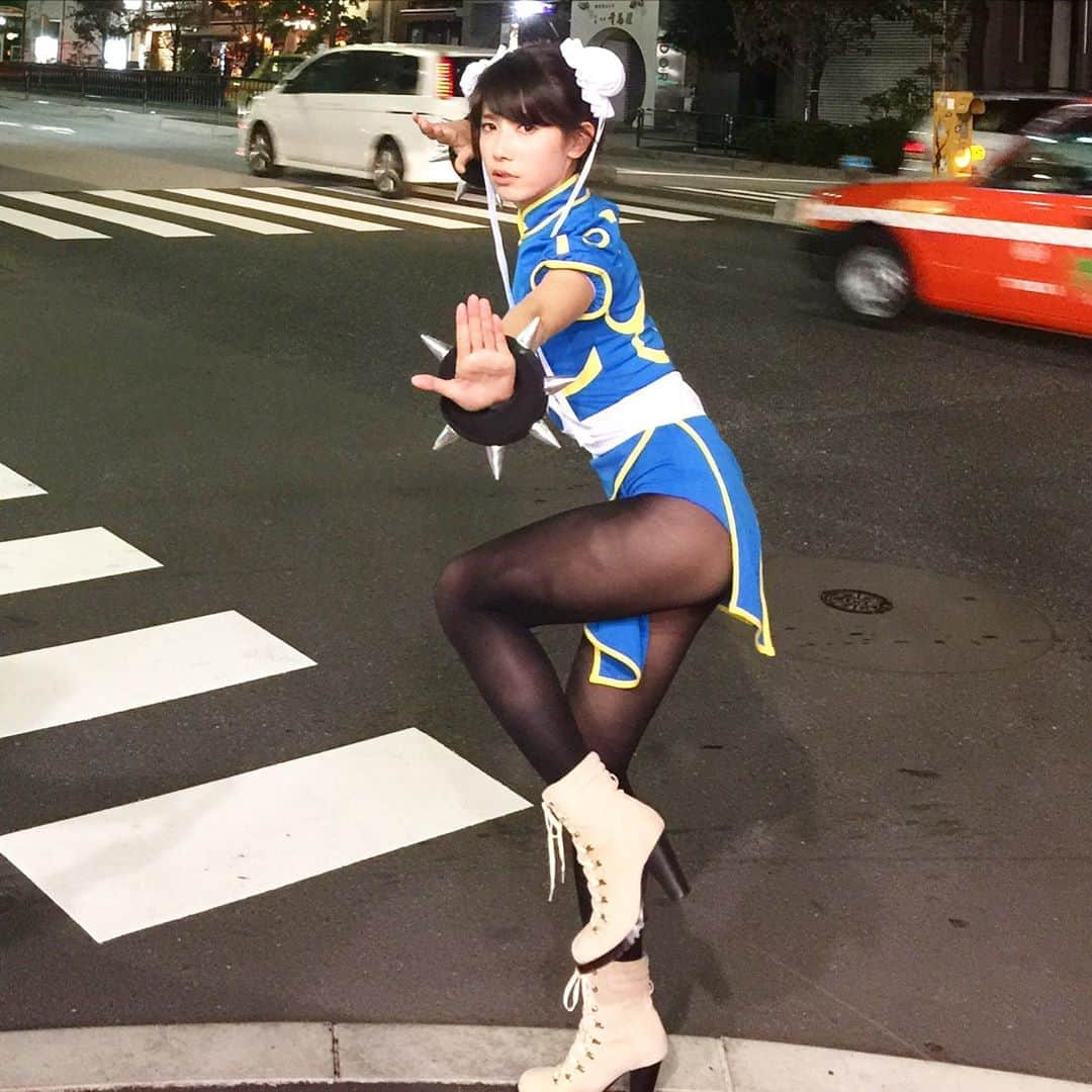 黒澤まさ美さんのインスタグラム写真 - (黒澤まさ美Instagram)「. 私の#ハロウィンコスプレ の原点です #春麗 . #2014年 #6年前 . #halloween  #halloweencostume  #chunli  #happy #love #peace #loveandpeace  #ハロウィン #ハロウィン仮装  #ストリートファイター  #チュンリー  #港区  #麻布十番  #エロで世界を救ってゆきます #世界平和 #=love #コスプレ #チュンリ #street fighter」5月4日 19時01分 - masami_kurosawa