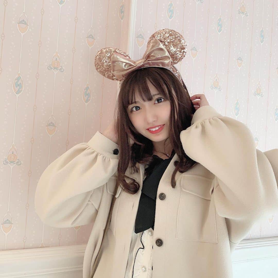 加藤凪海さんのインスタグラム写真 - (加藤凪海Instagram)「. . ディズニー派かユニバ派どっち？って 聞かれたら圧倒的ジブリ派です🥺 . . 全部好きだけどね😘 遊園地に行きたい！！ . . #ミニー #ミニーちゃん #ディズニーランド  #ディズニー #パステルカラー #遊園地 #行きたい  #加藤凪海 #凪海ちゃーん」5月4日 19時06分 - na_chan.12.11