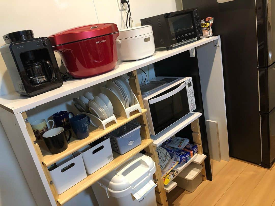 のインスタグラム：「一応完成❗️ やっぱ何かを作るって楽しいと改めて思いました❗️ あ、統一感ないのは言わないでね？😜😜 #diy  #また何か作ろう  #stayhome」
