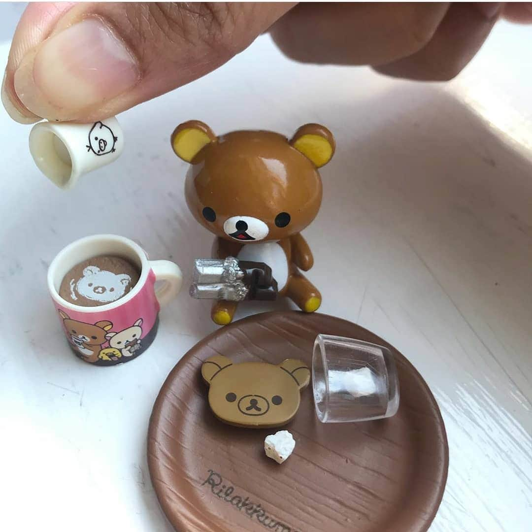 Rilakkuma US（リラックマ）さんのインスタグラム写真 - (Rilakkuma US（リラックマ）Instagram)「We love this cute arrangement of Rilakkuma ReMent figures photographed by @mskittysattic!  We love how tiny and space efficient ReMent are! . . . #rilakkumaus #Rilakkuma #sanx #kawaii #rement #toy #リラックマ #サンエックス」5月5日 6時22分 - rilakkumaus