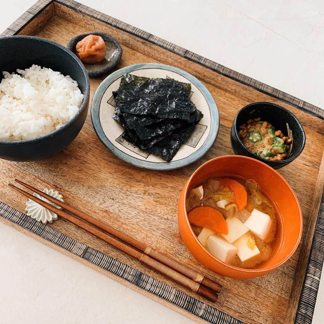 GENKINGの釜飯さんのインスタグラム写真 - (GENKINGの釜飯Instagram)「おはよー🍚 #genkingkitchen  #おうちごはん」5月5日 6時24分 - genkingkitchen