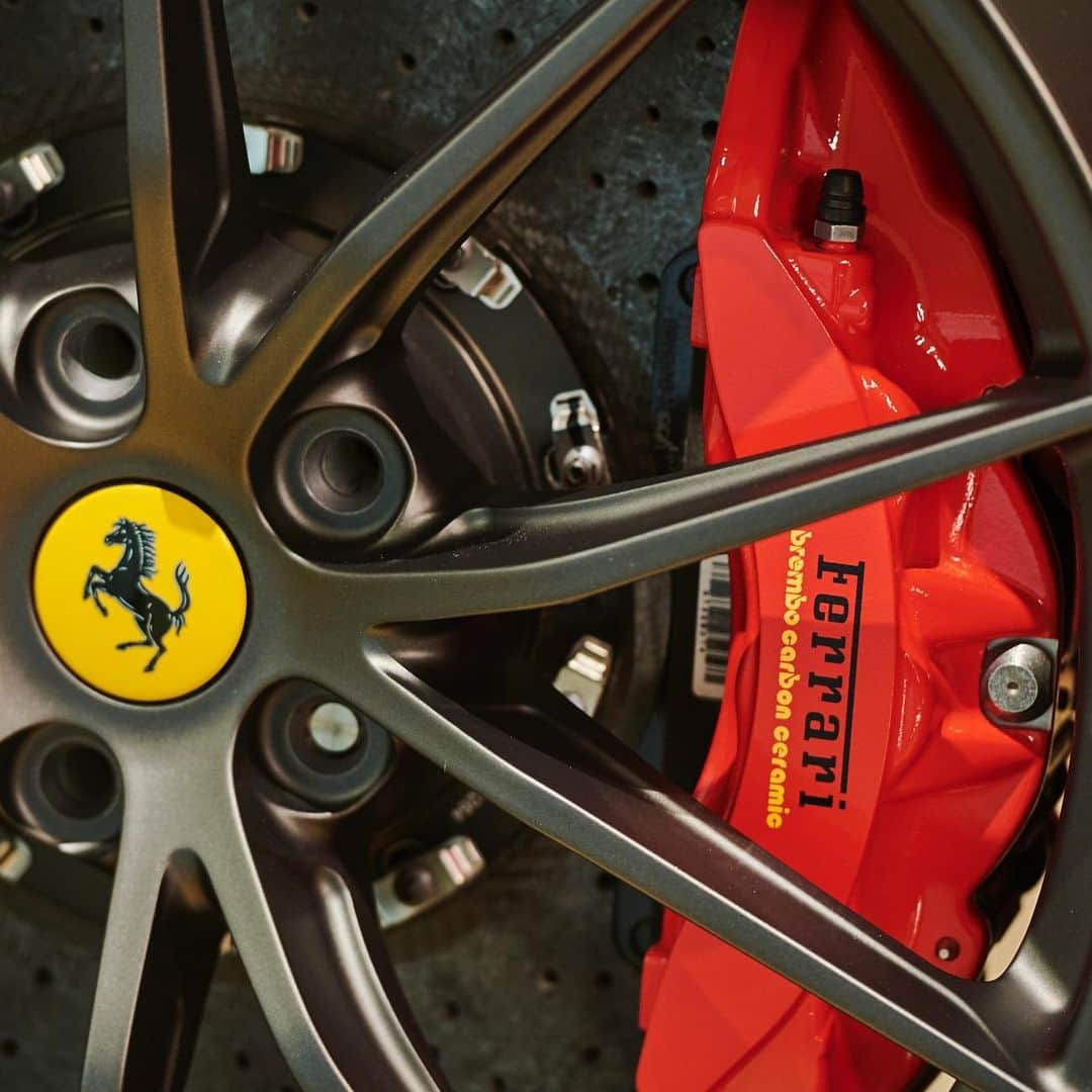 Ferrari USAさんのインスタグラム写真 - (Ferrari USAInstagram)「Creating friction to stop you in your tracks. #Ferrari」5月4日 22時01分 - ferrariusa
