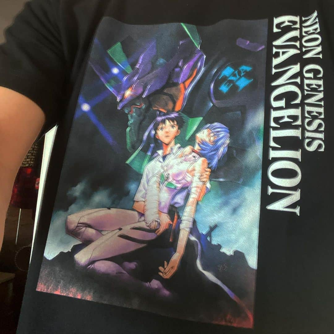 クリスタルボーイさんのインスタグラム写真 - (クリスタルボーイInstagram)「#エヴァンゲリオン  #evangelion  #漫画T #アニメtシャツ  #今日のTシャツ　#今日の一枚  これピントが合ってない？？ エヴァにピント⁉️」5月4日 23時04分 - crystalboybpm