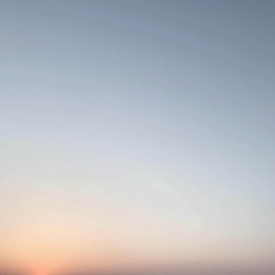 島村嬉唄さんのインスタグラム写真 - (島村嬉唄Instagram)「☁️」5月4日 23時43分 - uta_0624