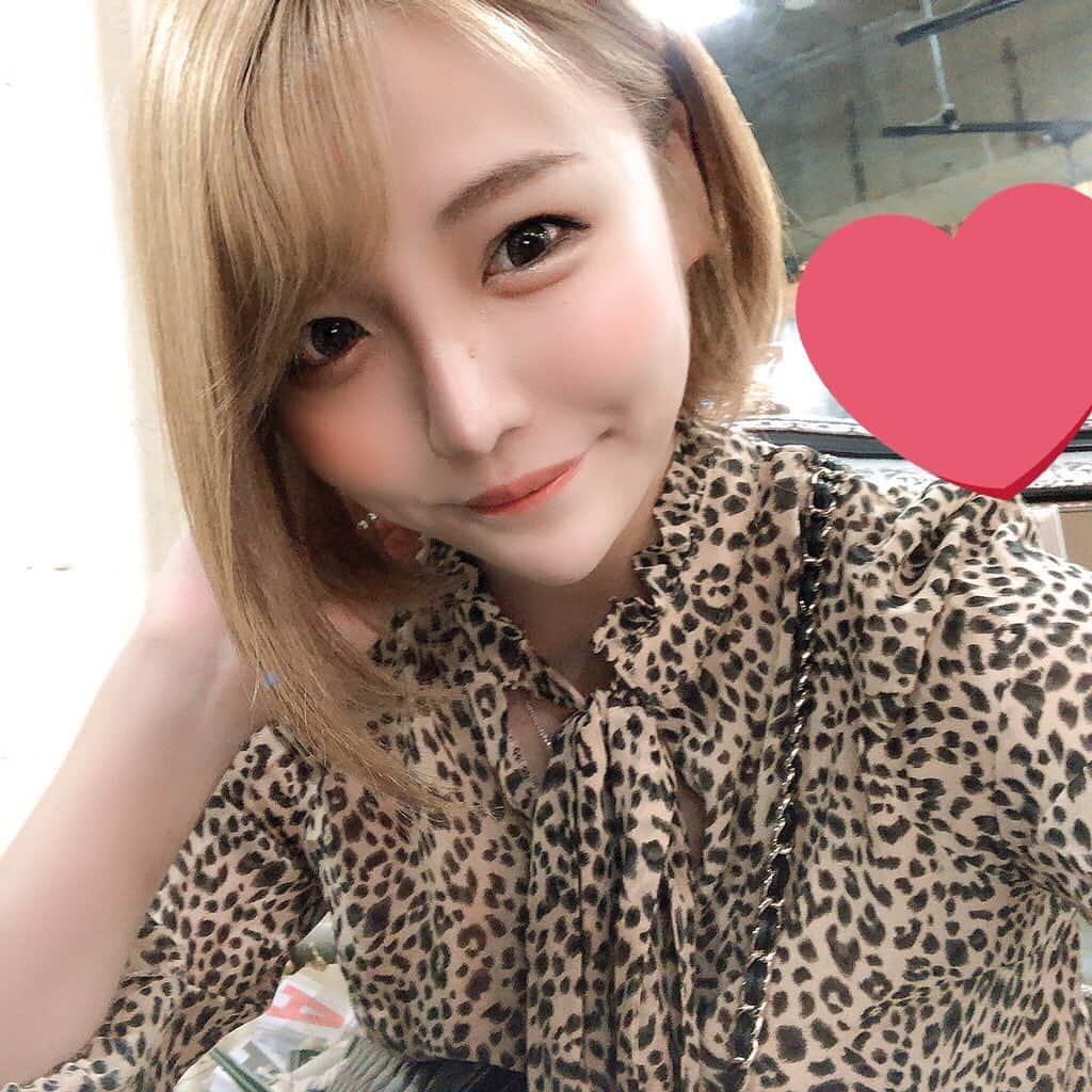 真奈りおなのインスタグラム：「にゃぁ💏💏」