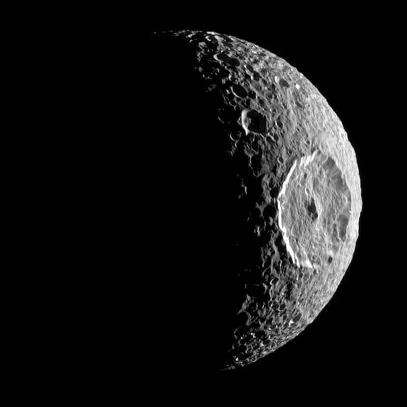 NASAさんのインスタグラム写真 - (NASAInstagram)「That's no moon. Wait. Actually, it is.⁣ ⁣ Saturn's icy moon Mimas has an uncanny resemblance to the Death Star as seen in these images taken by our Cassini spacecraft that orbited Saturn from 2004-2017. The large feature is called Herschel Crater. Don't worry; it's not a trap.⁣⁣ ⁣⁣ #MayThe4thBeWithYou on this #StarWarsDay. 💫⁣⁣ ⁣ Credits: NASA/JPL-Caltech/Space Science Institute⁣ ⁣ #andalsowithyou #saturn #moons #nasa」5月5日 1時53分 - nasa