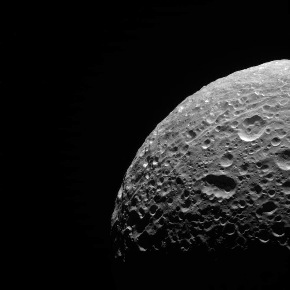NASAさんのインスタグラム写真 - (NASAInstagram)「That's no moon. Wait. Actually, it is.⁣ ⁣ Saturn's icy moon Mimas has an uncanny resemblance to the Death Star as seen in these images taken by our Cassini spacecraft that orbited Saturn from 2004-2017. The large feature is called Herschel Crater. Don't worry; it's not a trap.⁣⁣ ⁣⁣ #MayThe4thBeWithYou on this #StarWarsDay. 💫⁣⁣ ⁣ Credits: NASA/JPL-Caltech/Space Science Institute⁣ ⁣ #andalsowithyou #saturn #moons #nasa」5月5日 1時53分 - nasa