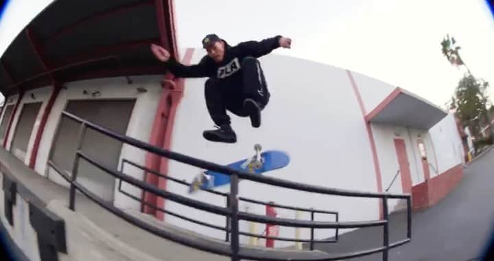 ジェイク・イラーディのインスタグラム：「Bigflip front board for @rockstarenergy  Thank you @theknobbuster for unlocking this gem🙌🏻 • • • 🎥 @chrisrogersfilms」