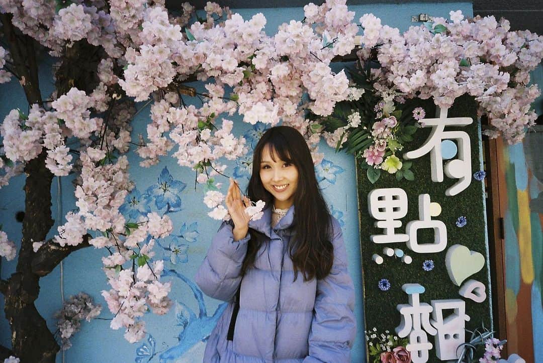 小池ジョアンナのインスタグラム：「ゴールデンウィーク、あっという間すぎない？？来年は、お花見出来るといいよね🌸」