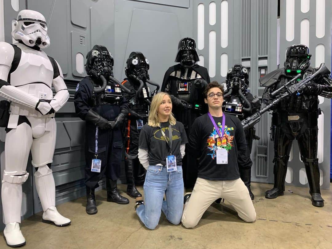 のインスタグラム：「Aren’t you a little short to be a tie-fighter pilot? Happy #starwarsday!」