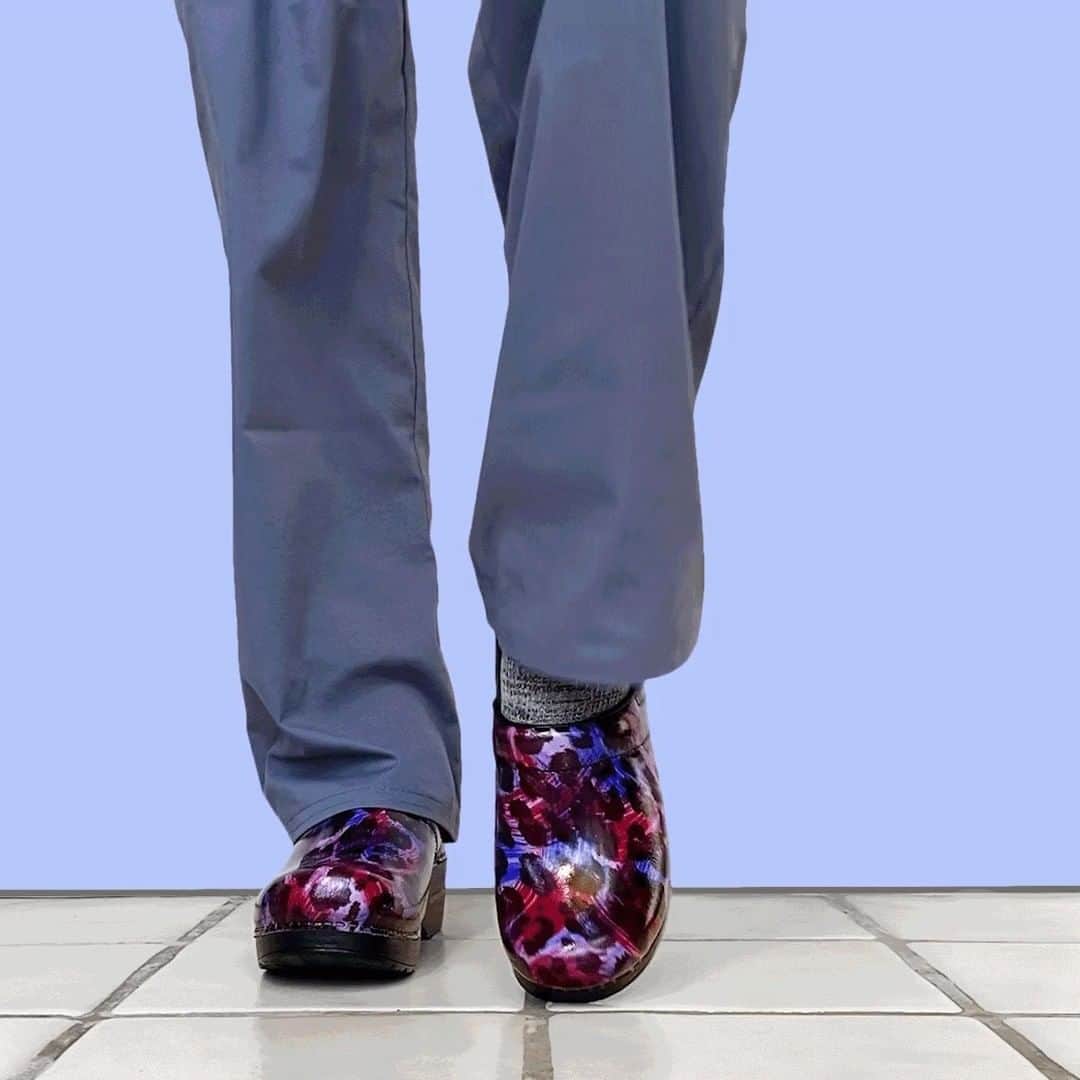 ダンスコのインスタグラム：「This year, we want to celebrate nurses not only during Nurses Week, but EVERY WEEK! For the next 52 weeks we will be giving away a pair of shoes to nurses here on our Instagram. Look back each week for a chance to win with our first giveaway happening on May 6th.」