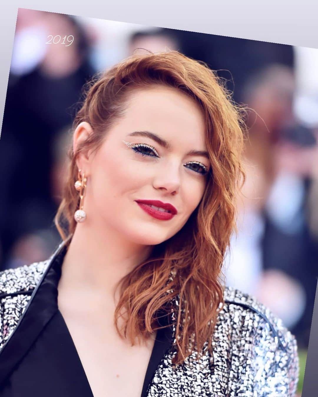 マラ・ロザックさんのインスタグラム写真 - (マラ・ロザックInstagram)「#METgala 💋2019💋 texture texture #emmastone」5月5日 9時35分 - mararoszak