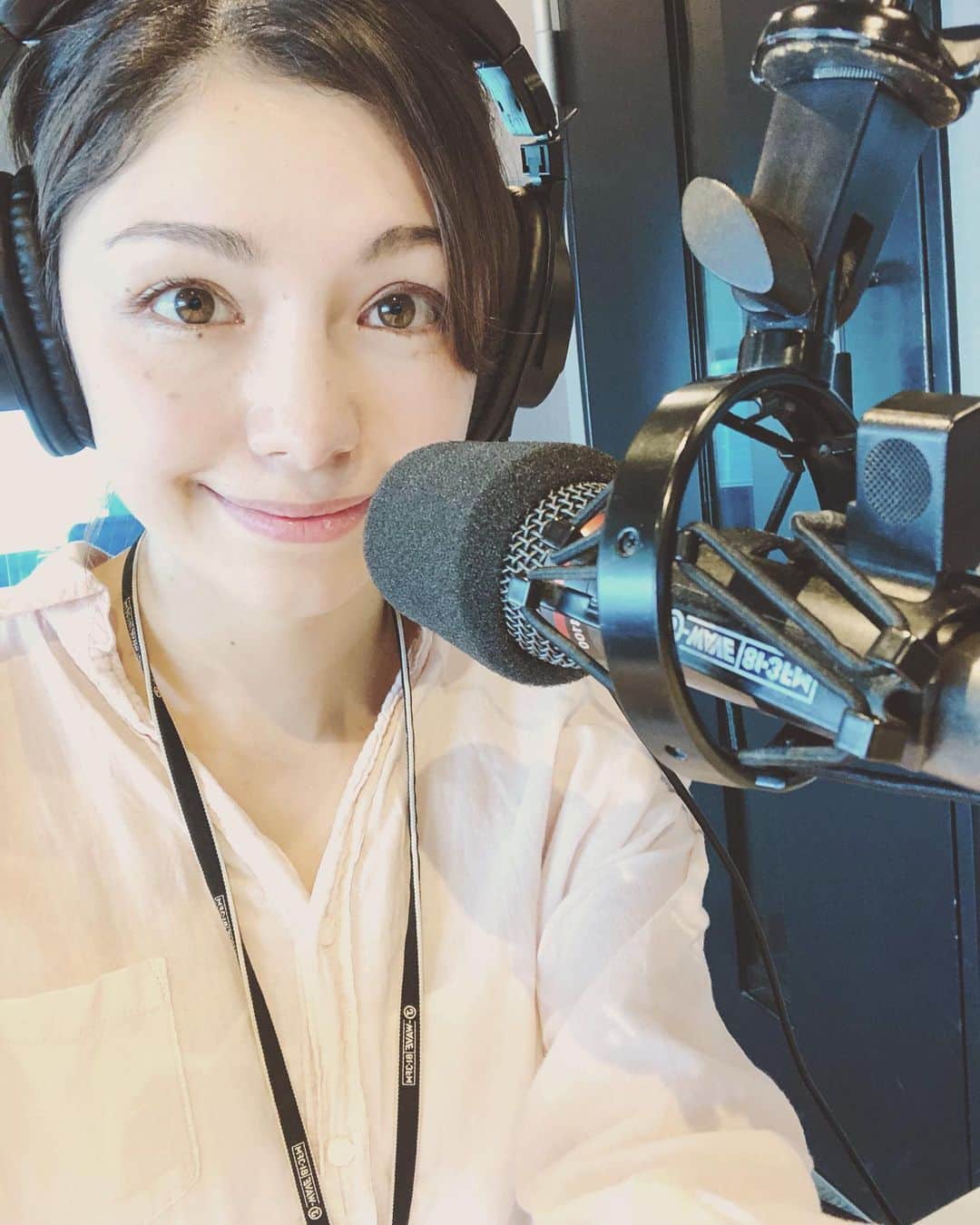 横山エリカのインスタグラム：「J-WAVE HOLIDAY SPECIAL  Cheers For All🙋‍♀️♥️ 放送中です！ 私は9:00〜13:00を担当しています😌 #jwave」