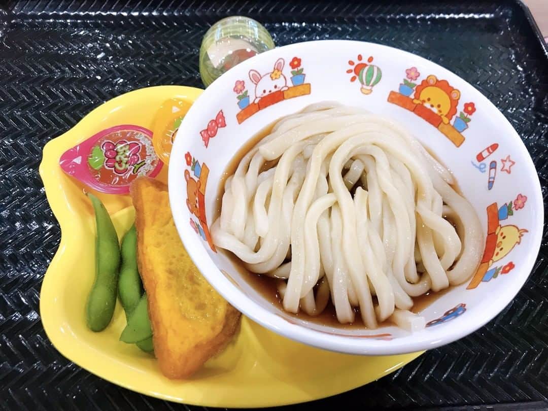はなまるうどんのインスタグラム：「今日は #こどもの日 ですね(*'▽') 実ははなまるでは、キッズメニューを販売しています♪('ω') にこはなセット  大人の方でも、注文できますよ ▼詳しくはこちら https://www.hanamaruudon.com/news/2020.html#news05  #はなまるうどん」