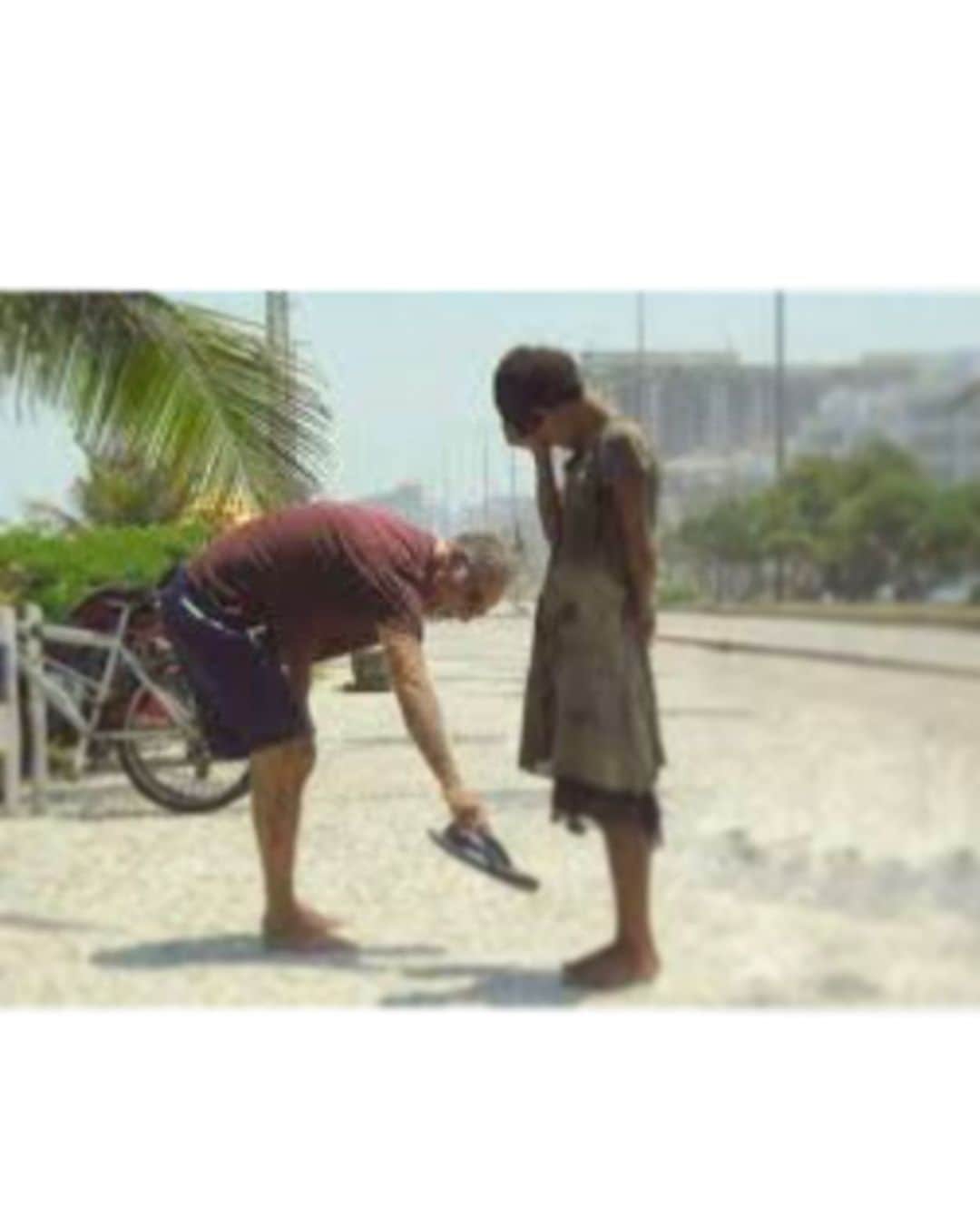 キム・インキョンのインスタグラム：「Kindness is contagious 🙏 배려심이 전염되길 바랍니다🙏 #감사한마음」