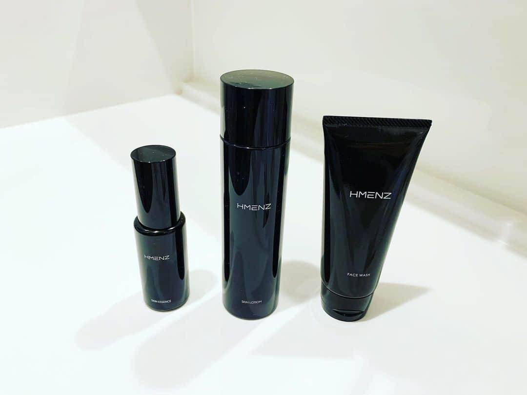のインスタグラム：「@hmenz_official  使用後の皮脂を取りすぎない感じと爽やかな香りが好きです。  #HMENZ #ハイエンドな男へ」