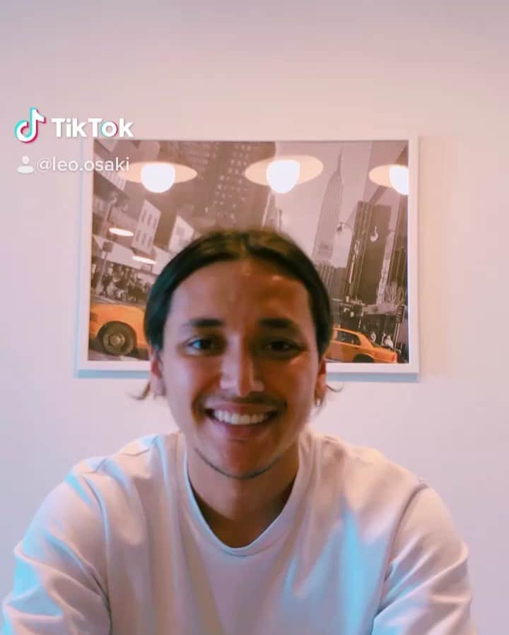 大崎玲央のインスタグラム：「TikTokデビュー！ #tiktok #tiktokスポーツライフ  #おうちですごし隊  #stayathome」