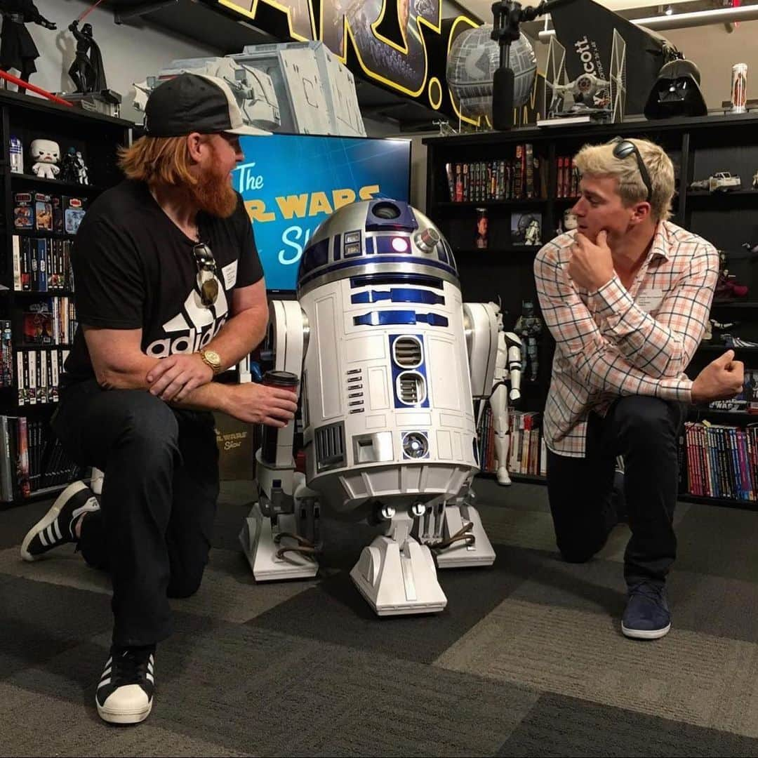 ジャスティン・ターナーさんのインスタグラム写真 - (ジャスティン・ターナーInstagram)「May the 4th be with you」5月5日 12時51分 - redturn2