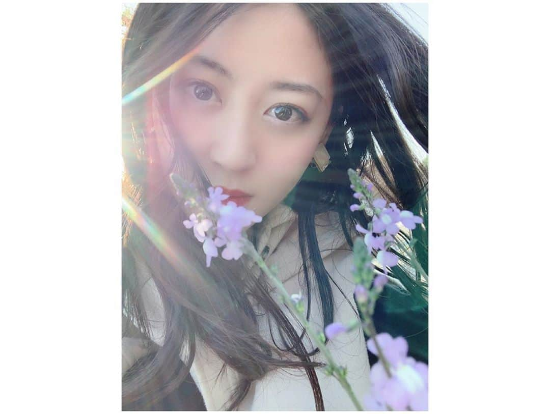 上西恵さんのインスタグラム写真 - (上西恵Instagram)「5月ですね〜🥺早いですね〜🥺 ⠀ ⠀ 私の復帰1年記念の日は、去年の初舞台初日の5月29日にしようと思います☺️ ⠀ ⠀ ファンクラブも楽しみ。 ⠀ ⠀ 私は元気です 皆さんも大丈夫かな？ ⠀」5月5日 13時51分 - jonishi_kei