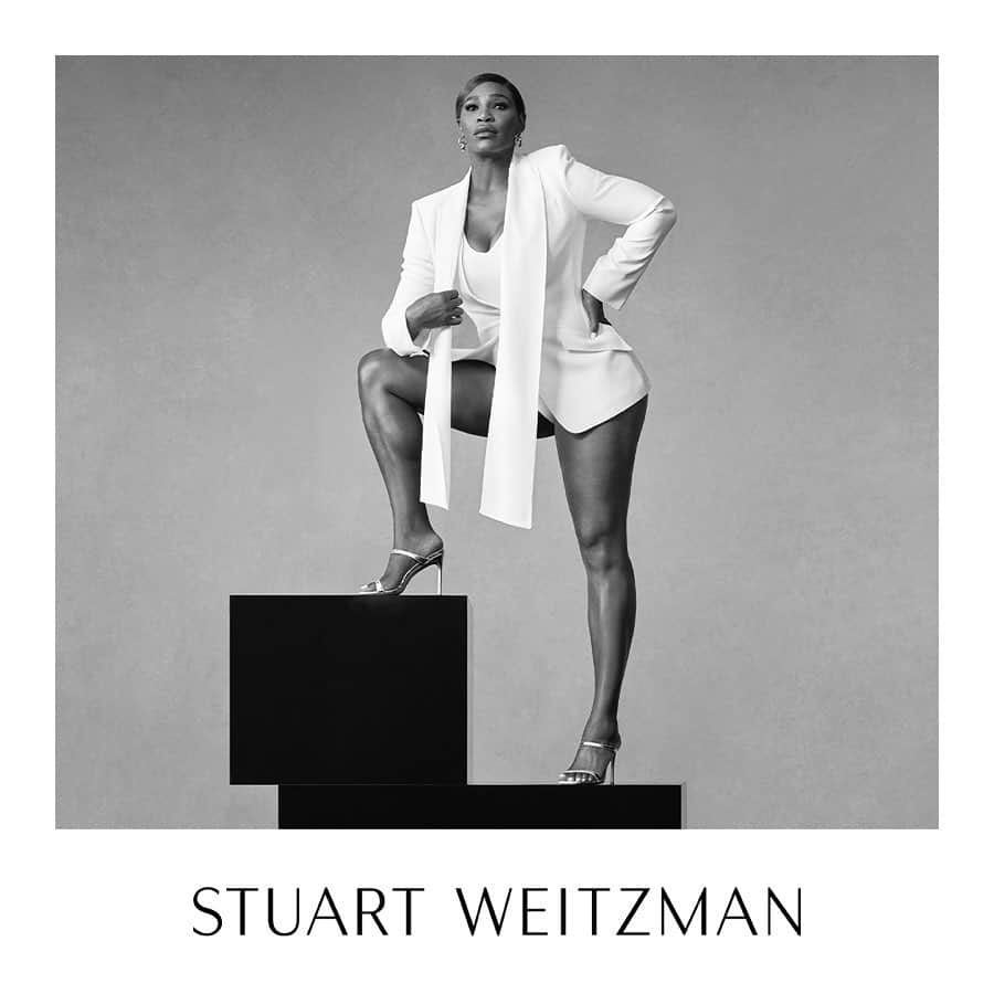 セリーナ・ウィリアムズさんのインスタグラム写真 - (セリーナ・ウィリアムズInstagram)「I worked on this exciting project with Stuart Weitzman at the beginning of this year and now we can’t hold it in anymore! I hope through this campaign and Stuart Weitzman’s partnership with @VitalVoices, we can share a message of hope and optimism, and celebrate women and their ability to lift up their communities. Head to @StuartWeitzman to learn more.  #SWWomen #SWPartner  Photographed by @ethanjamesgreen  Makeup by @natashagrossmakeupartist  Hair by @angelameadowssalon」5月6日 1時01分 - serenawilliams