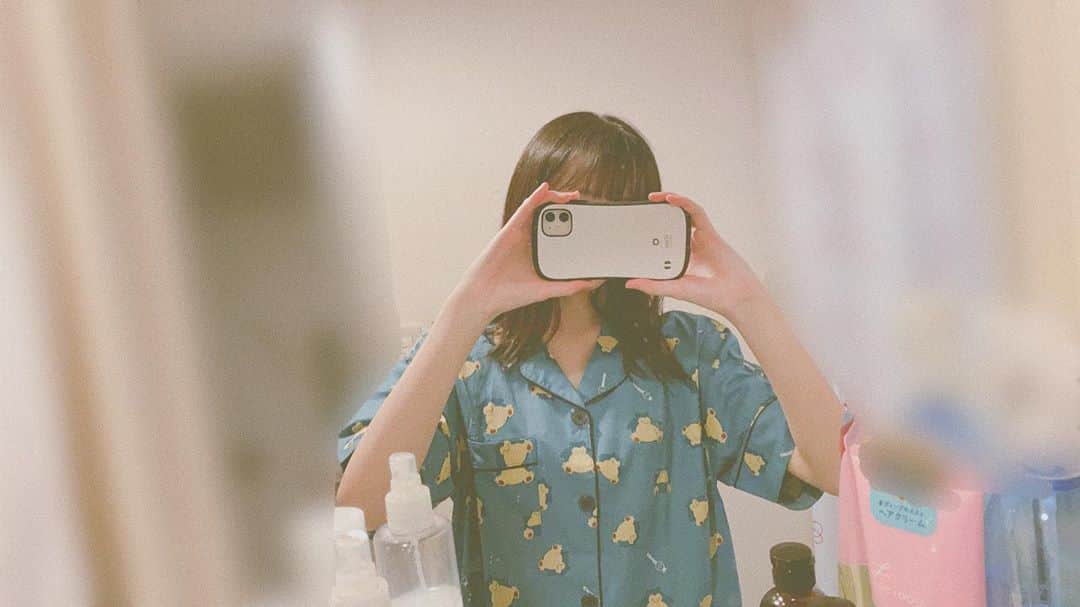 百瀬怜のインスタグラム：「カビゴンパジャマ可愛いっす！！！！！！！ #カビゴン #gu」