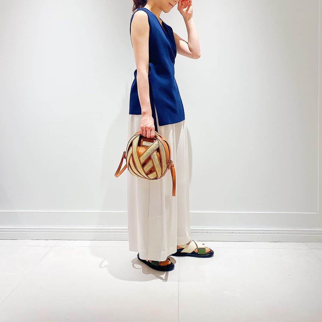 The SECRETCLOSETのインスタグラム：「***﻿ @cyclasofficial ﻿ ﻿ ﻿ CTN MILAN RIB BELTED TOP﻿ ¥58,300(tax in)﻿ ﻿ SLK DB CREPE GATHERED WIDE PANTS﻿ ¥107,800(tax in)﻿ ﻿ ﻿ ﻿ #thesecretcloset ﻿ #thesecretclosettokyo ﻿ #cyclas﻿ #cyclasofficial ﻿ #futakotamagawa﻿ #roppongi﻿ #nagoya﻿ #shinjuku﻿ #Ginza﻿ #シークレットクロゼット﻿ #シクラス」
